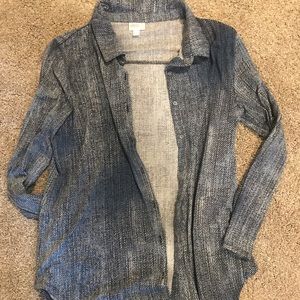 Lularoe Valentina button down too